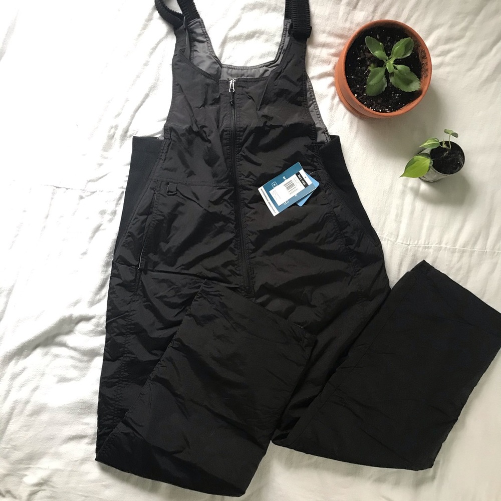 Black Snow Bib Men’s Large. NWT